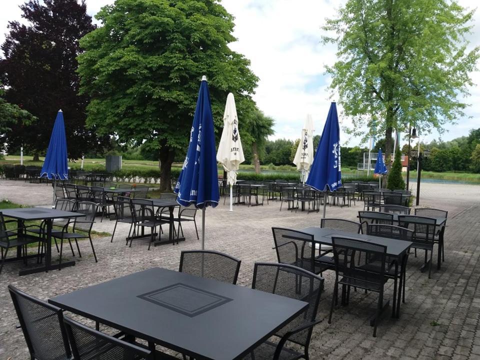 Restaurant El Greco Hostel Gundelfingen an der Donau Ngoại thất bức ảnh