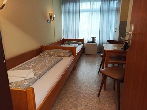 Restaurant El Greco Hostel Gundelfingen an der Donau Ngoại thất bức ảnh
