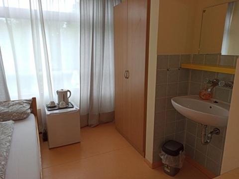 Restaurant El Greco Hostel Gundelfingen an der Donau Ngoại thất bức ảnh
